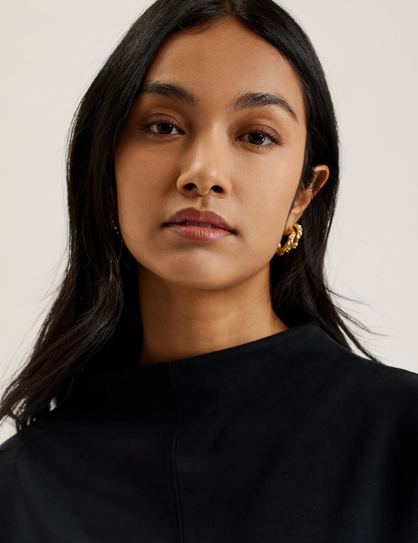 HALIYY | BLACK