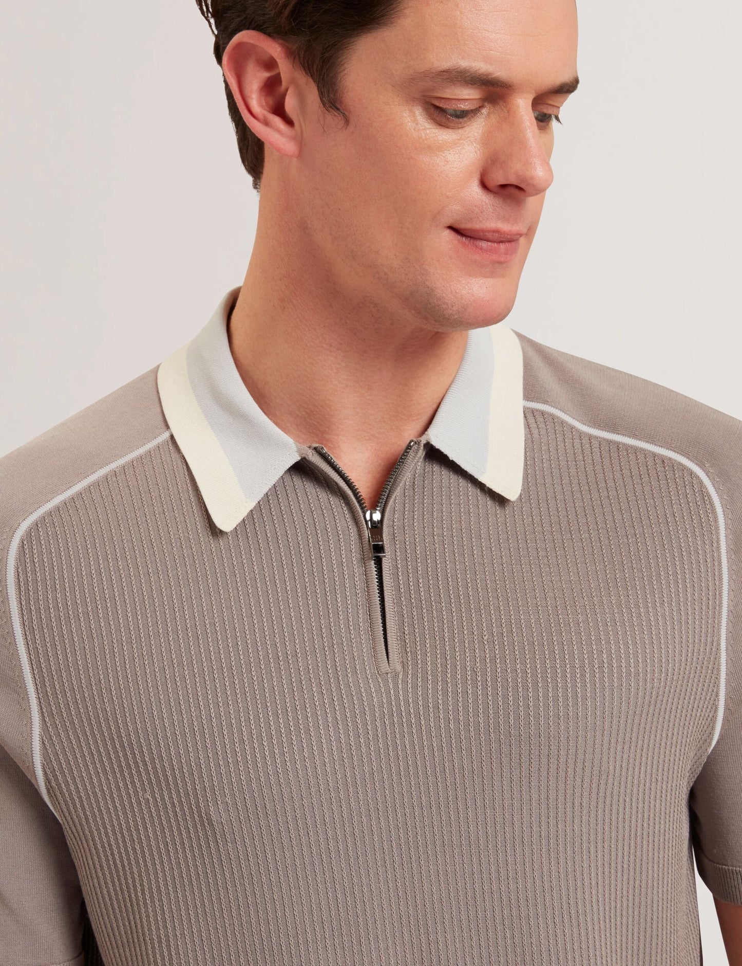 PAXTO | GREY