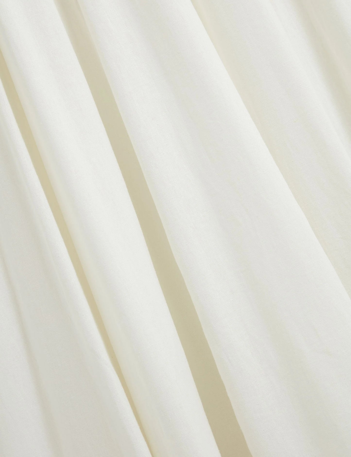 SLEEVELESS V-NECK PLEATED MAXI DRESS | ULTRA WHITE