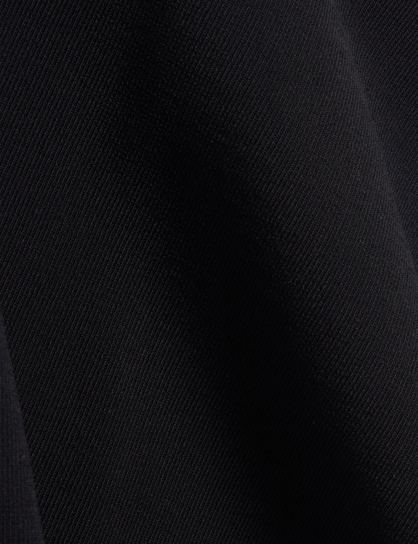 REGINAH | BLACK