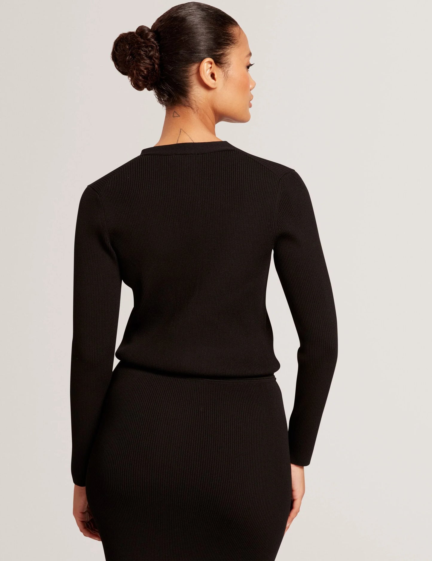 V-NECK CARDIGAN WITH RIB | RICH BLACK