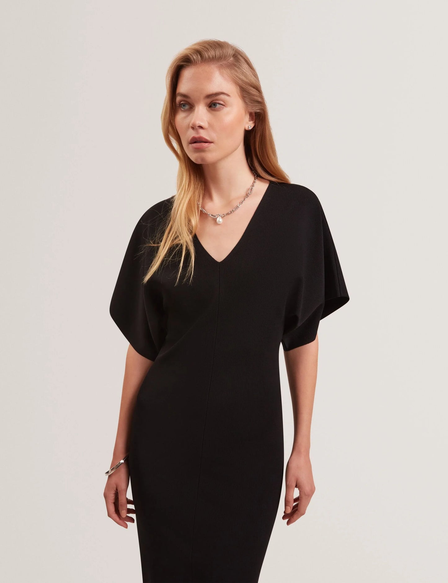 REBEXXA | BLACK