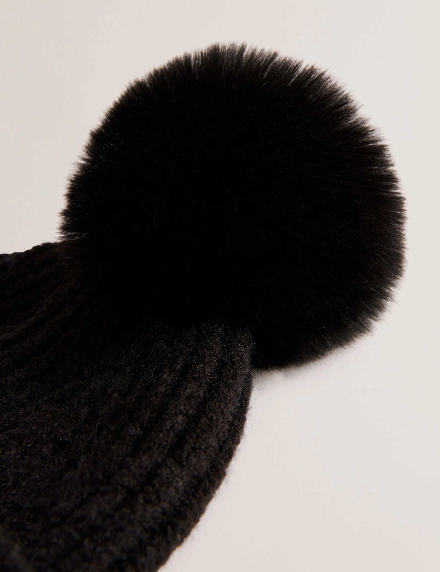 EMILYYA | BLACK