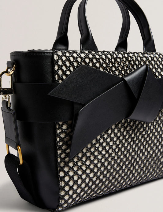 JEESA | BLACK