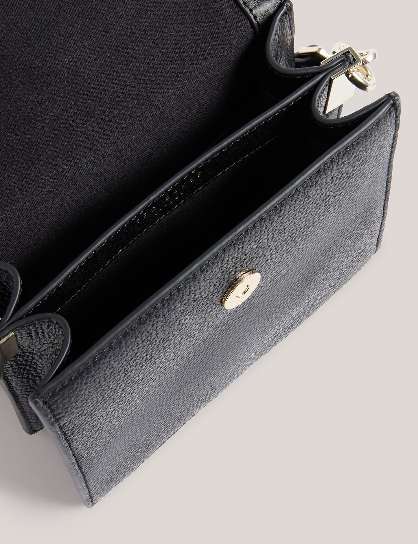 ROSELII | BLACK