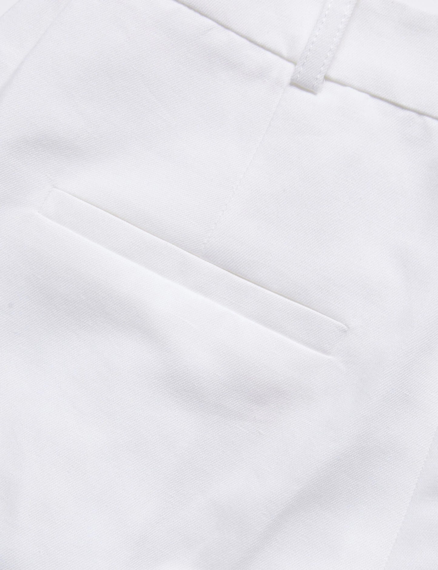MUSUBT | WHITE