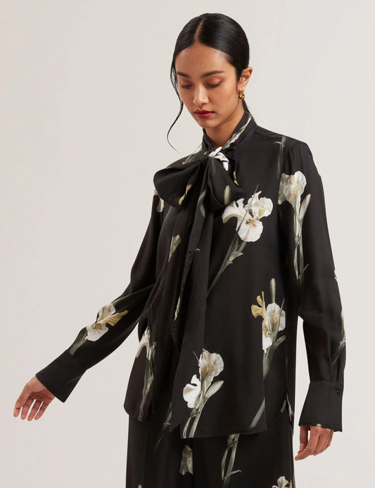 ZAKIIER | BLACK