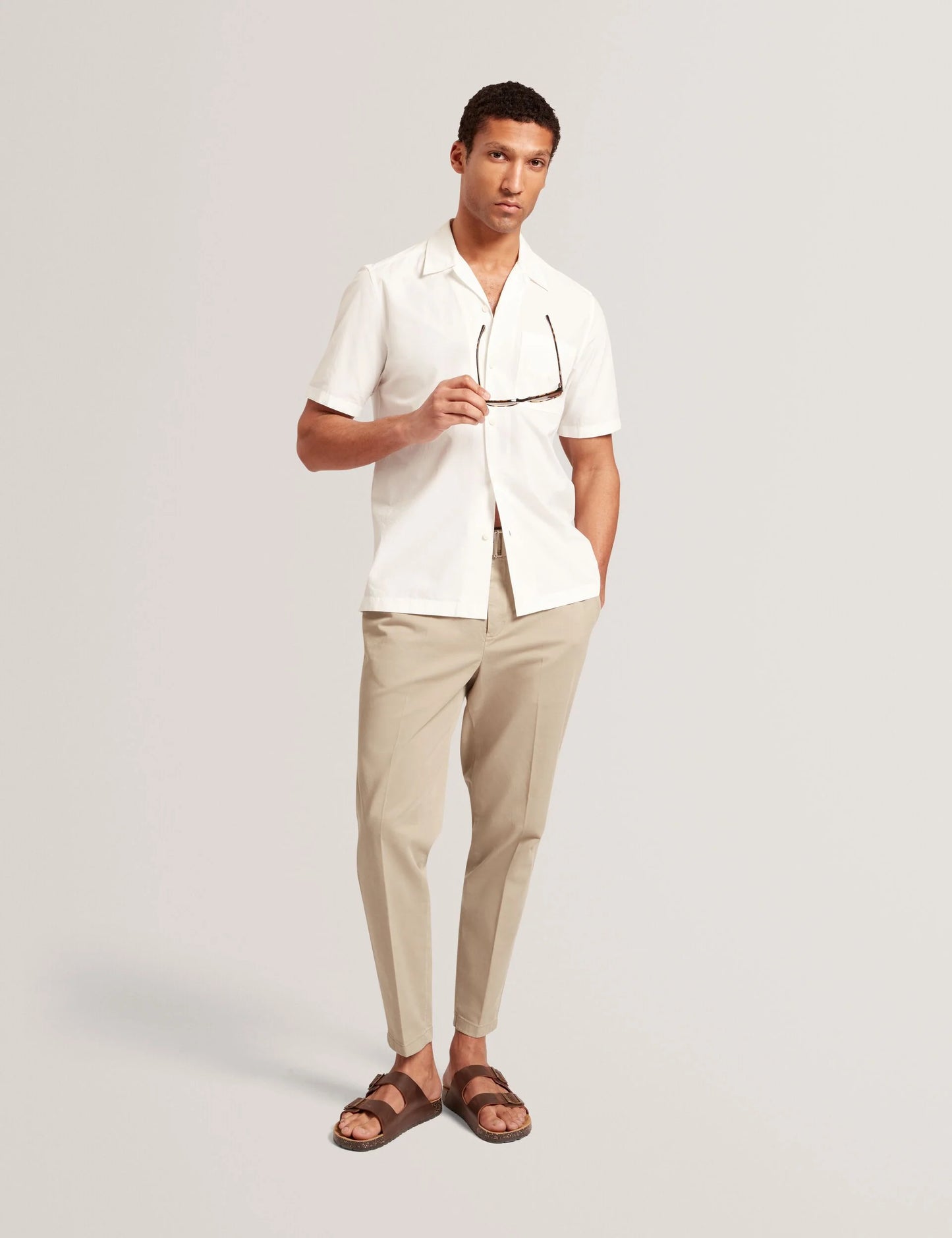 RADCLYF | WHITE