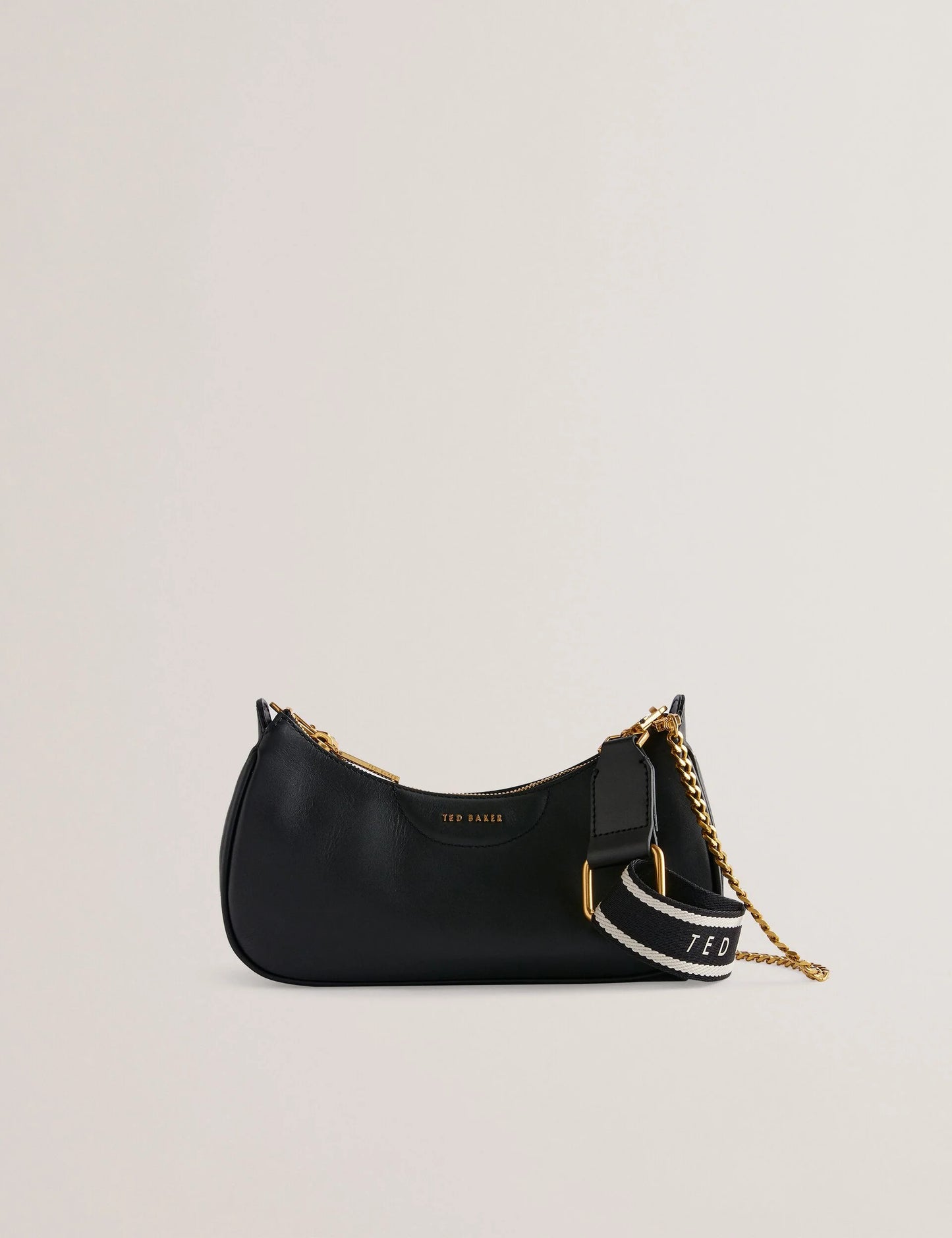 ESSIY | BLACK
