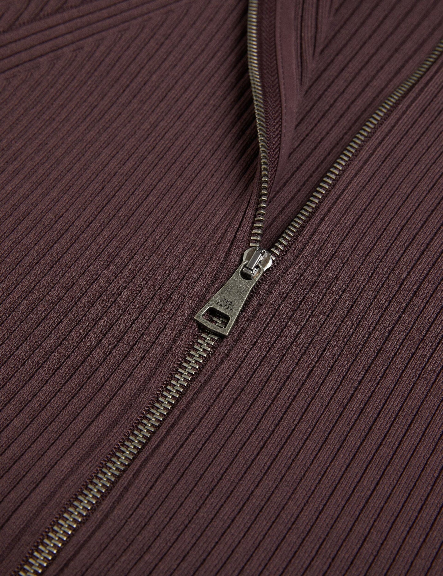 ALLTAA | MAROON
