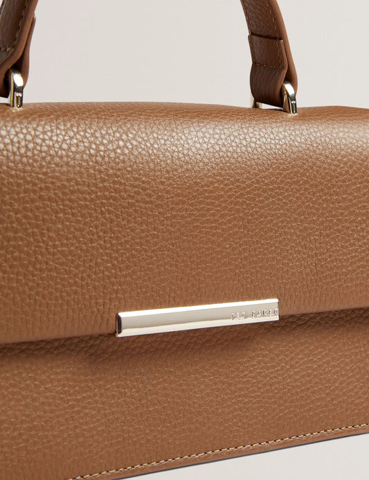 ROSLY | BROWN