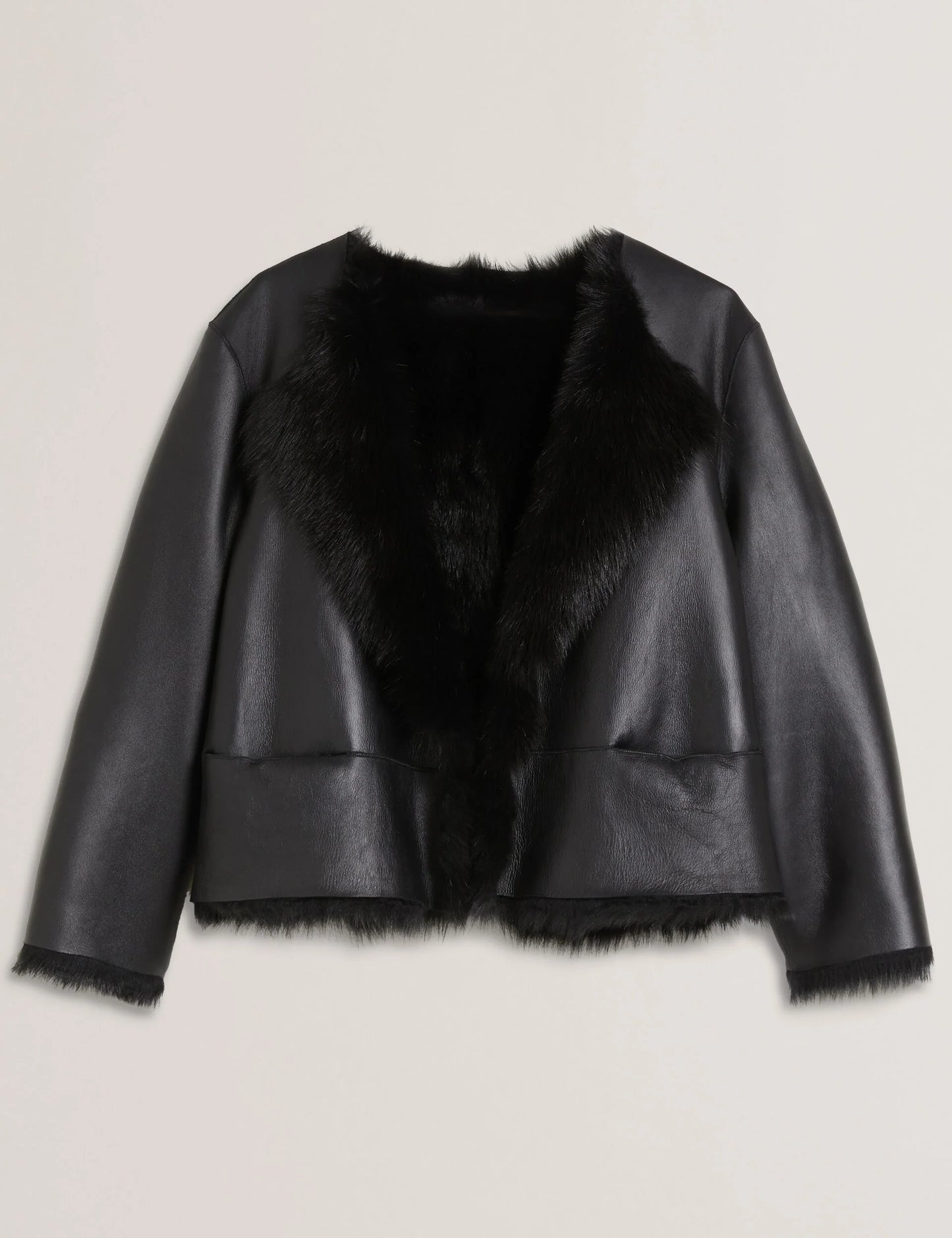 LAEVI | BLACK