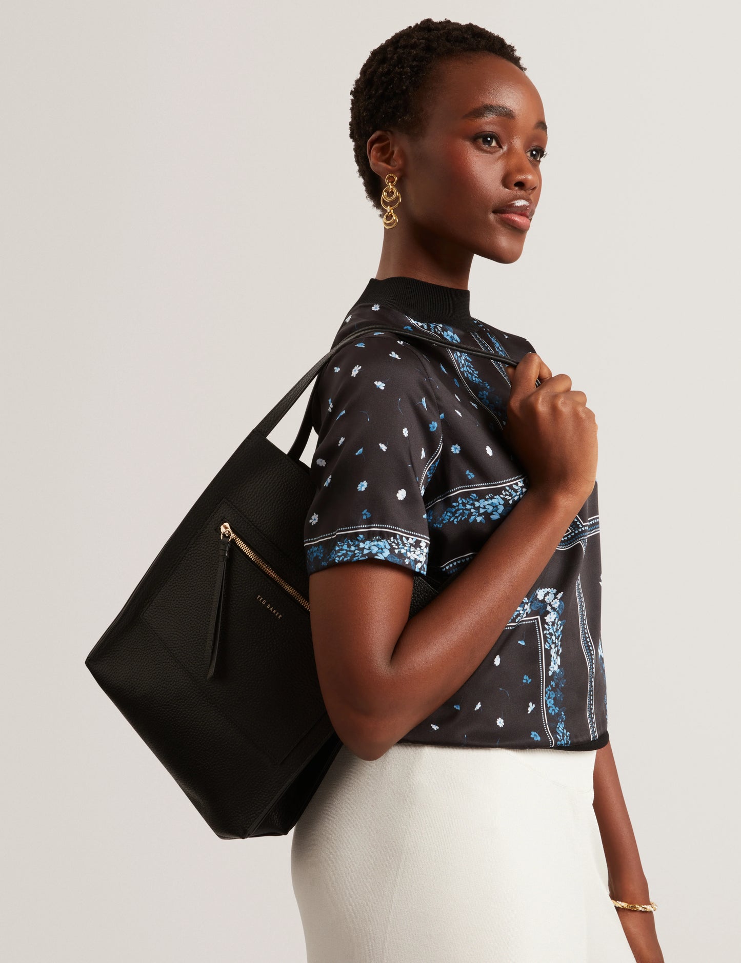TAALA | BLACK