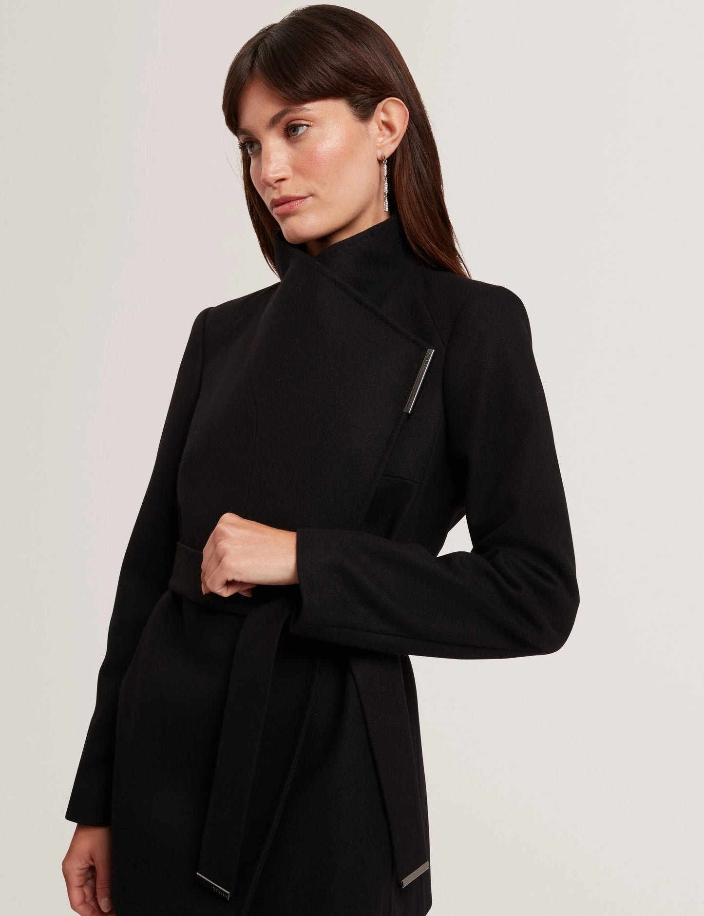 ROSESS | BLACK