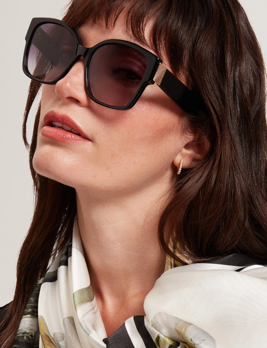 LINIA | BLACK