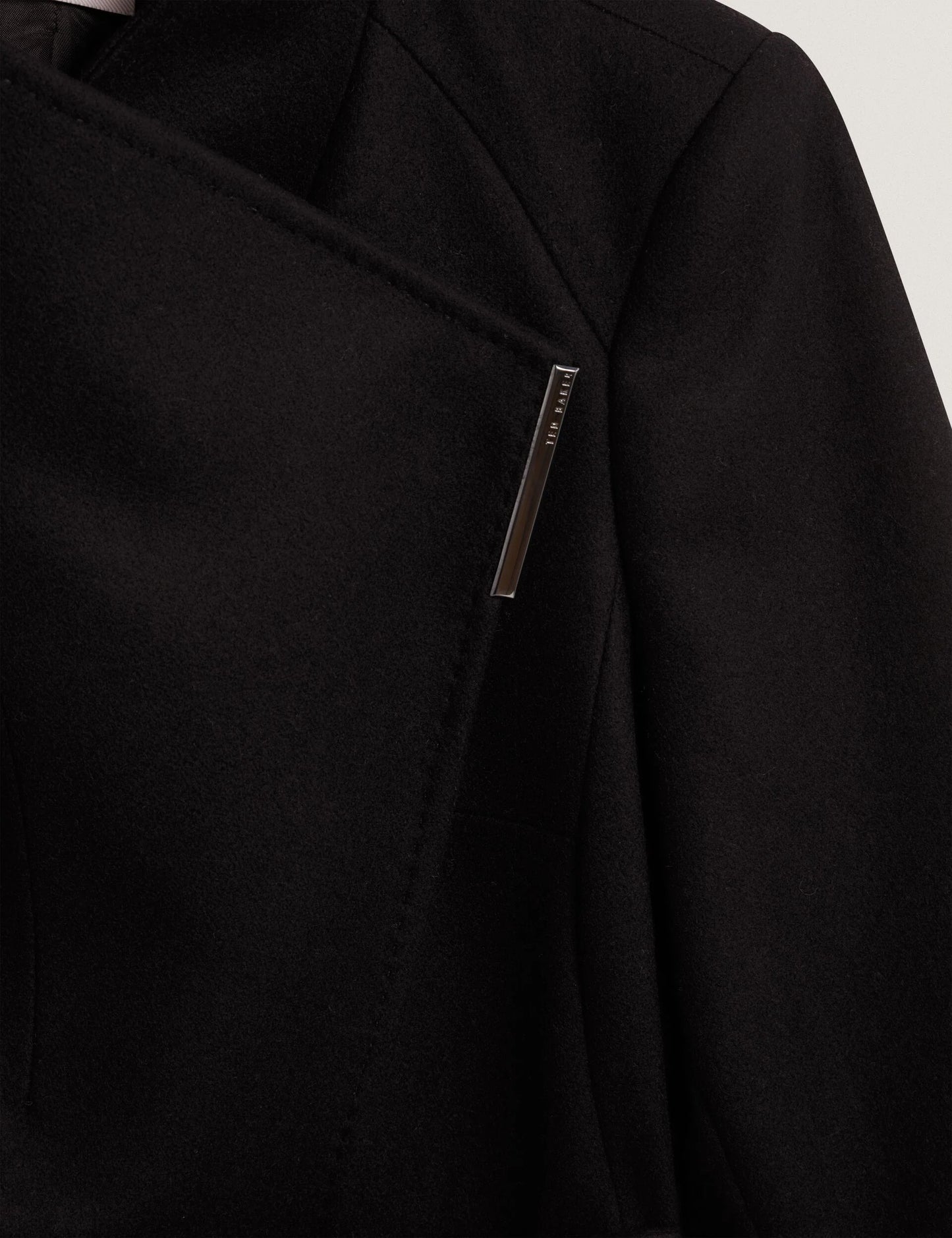ROSESS | BLACK