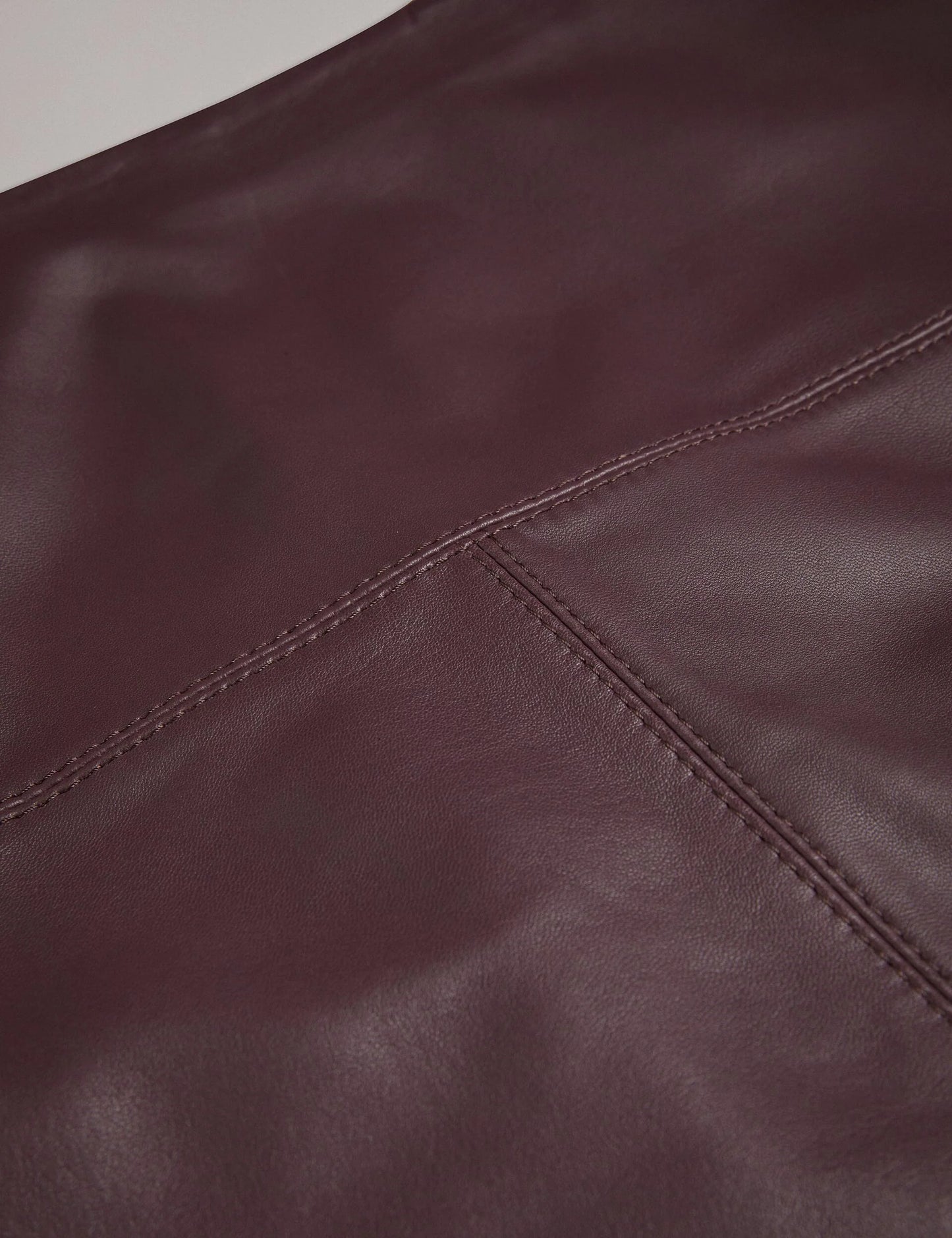 VALIAT | DK-RED