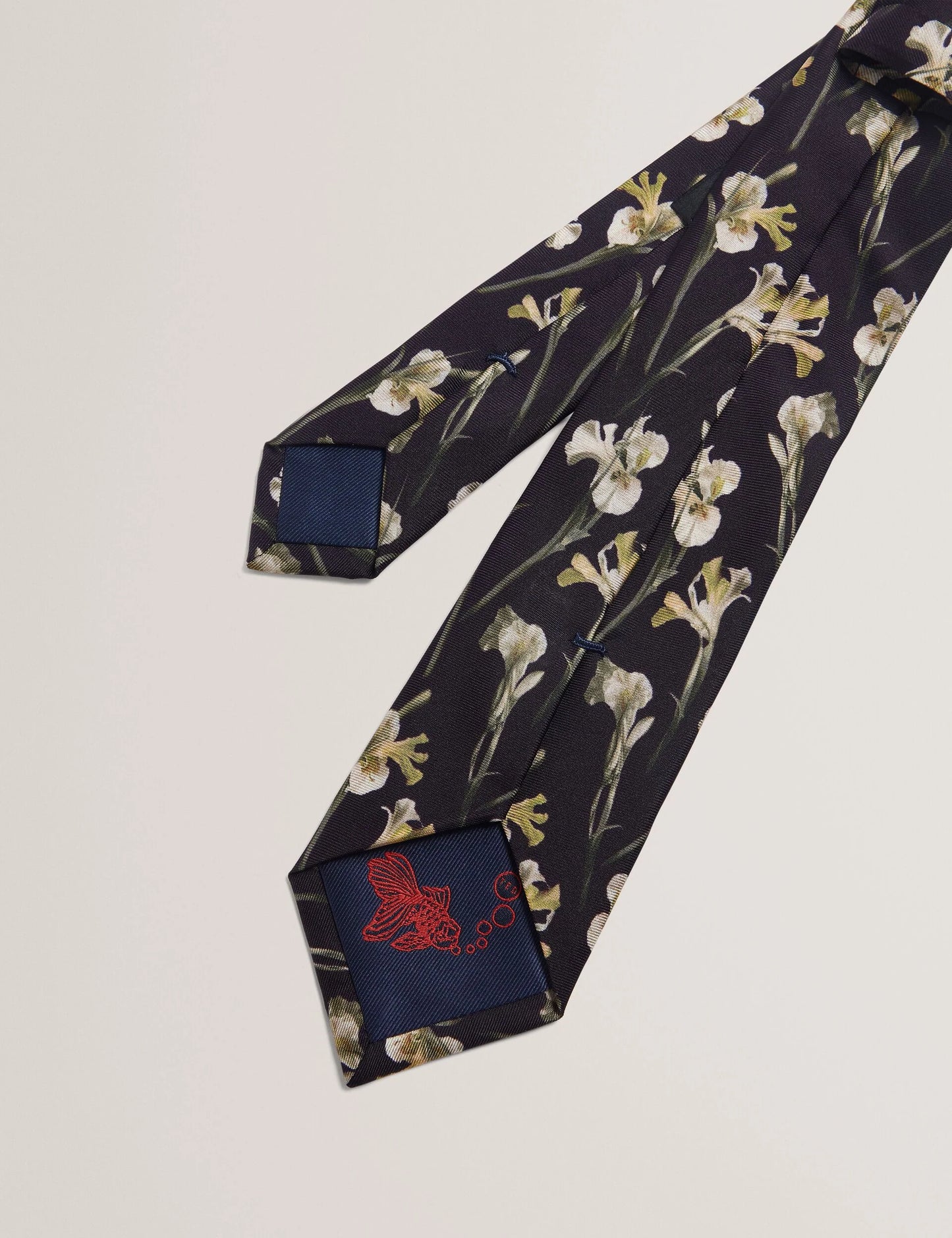 FRINTON | BLACK