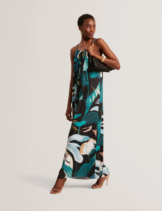 ESKAA | BLACK