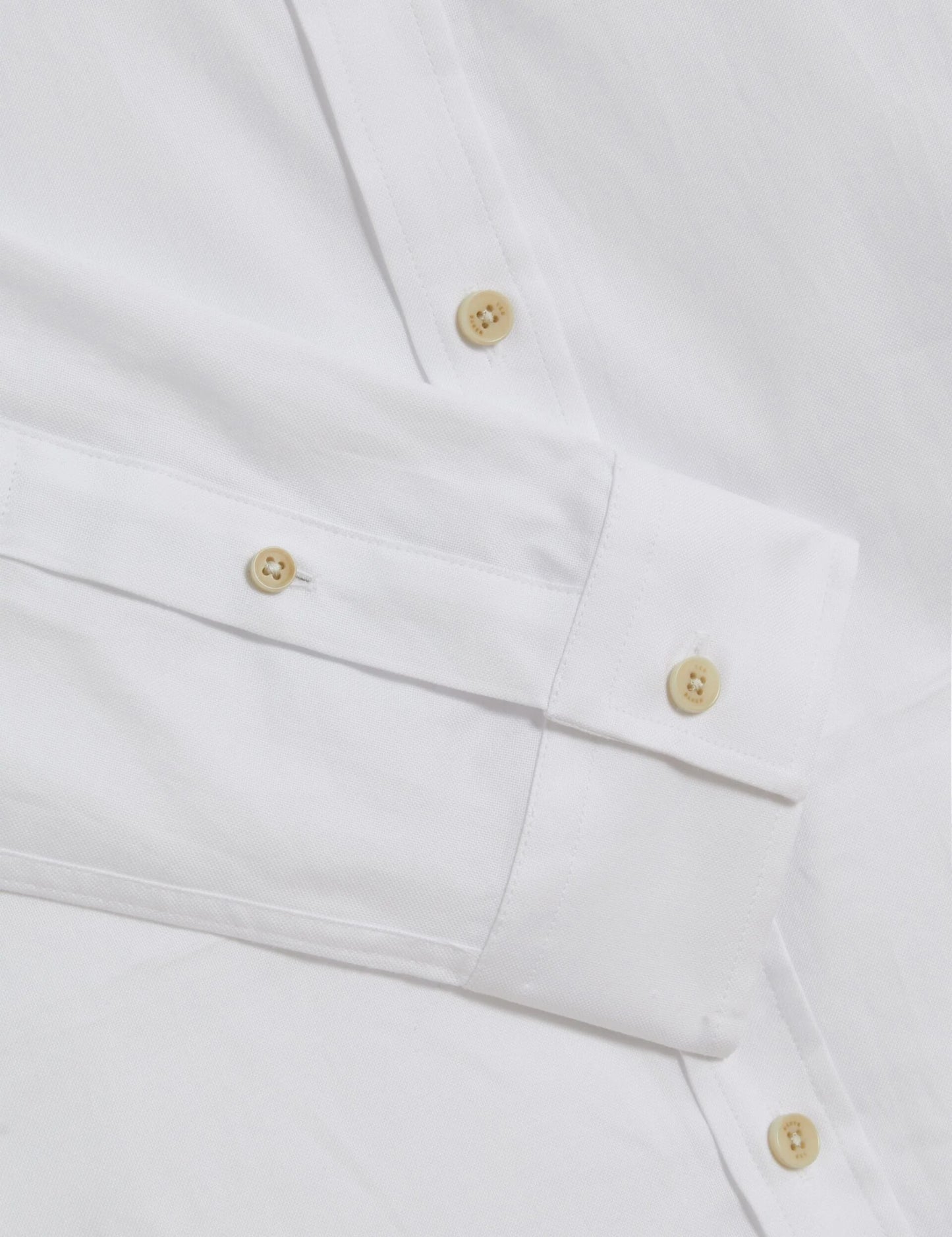 ALLARDO | WHITE