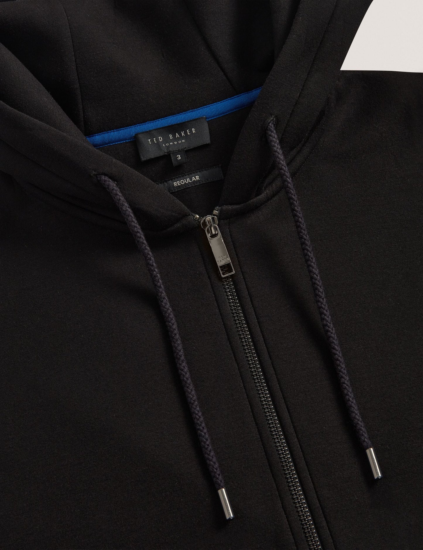 EPIO | BLACK