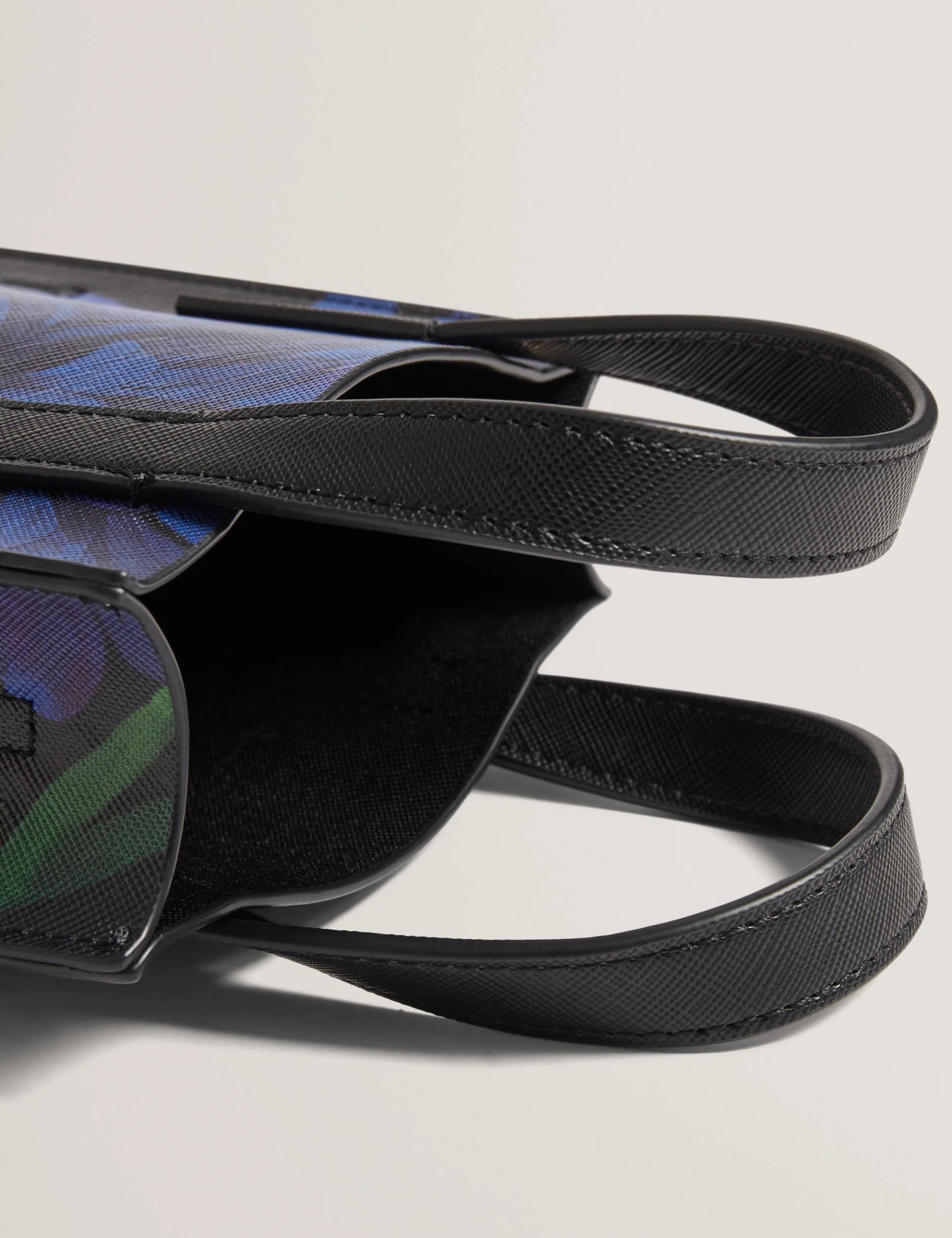 AMARDAS | BLACK