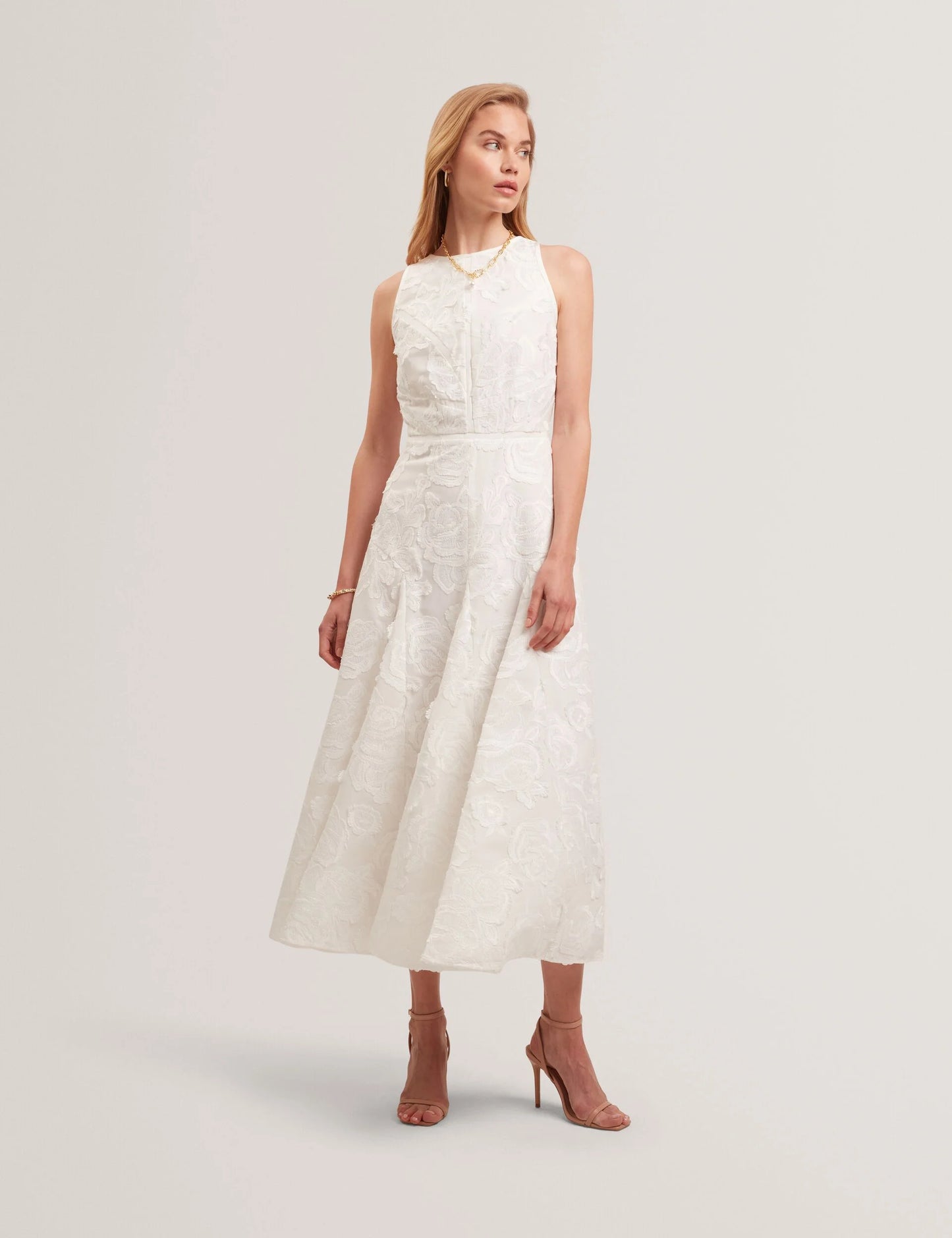 ENKOAA | WHITE