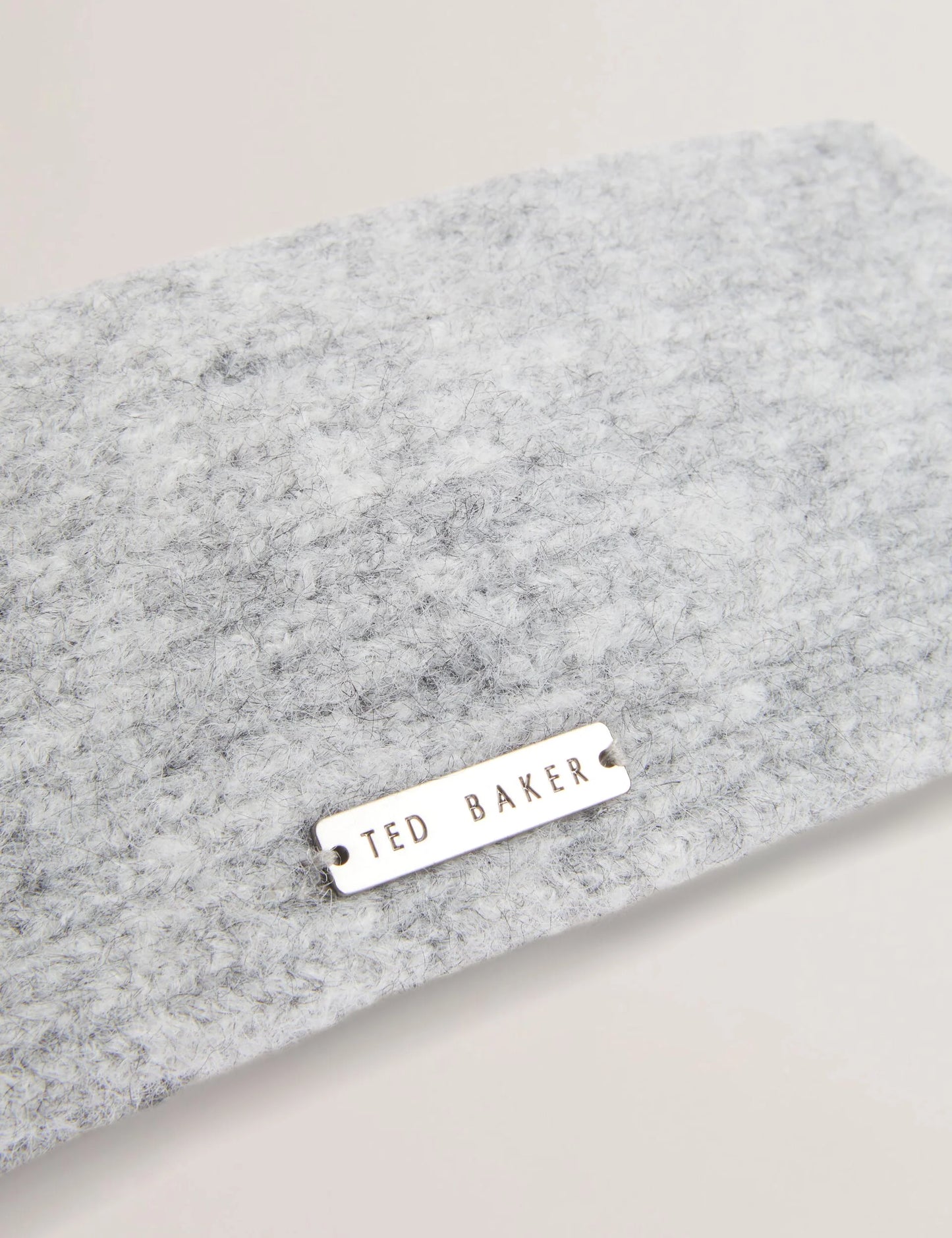 PENAOPA | GREY