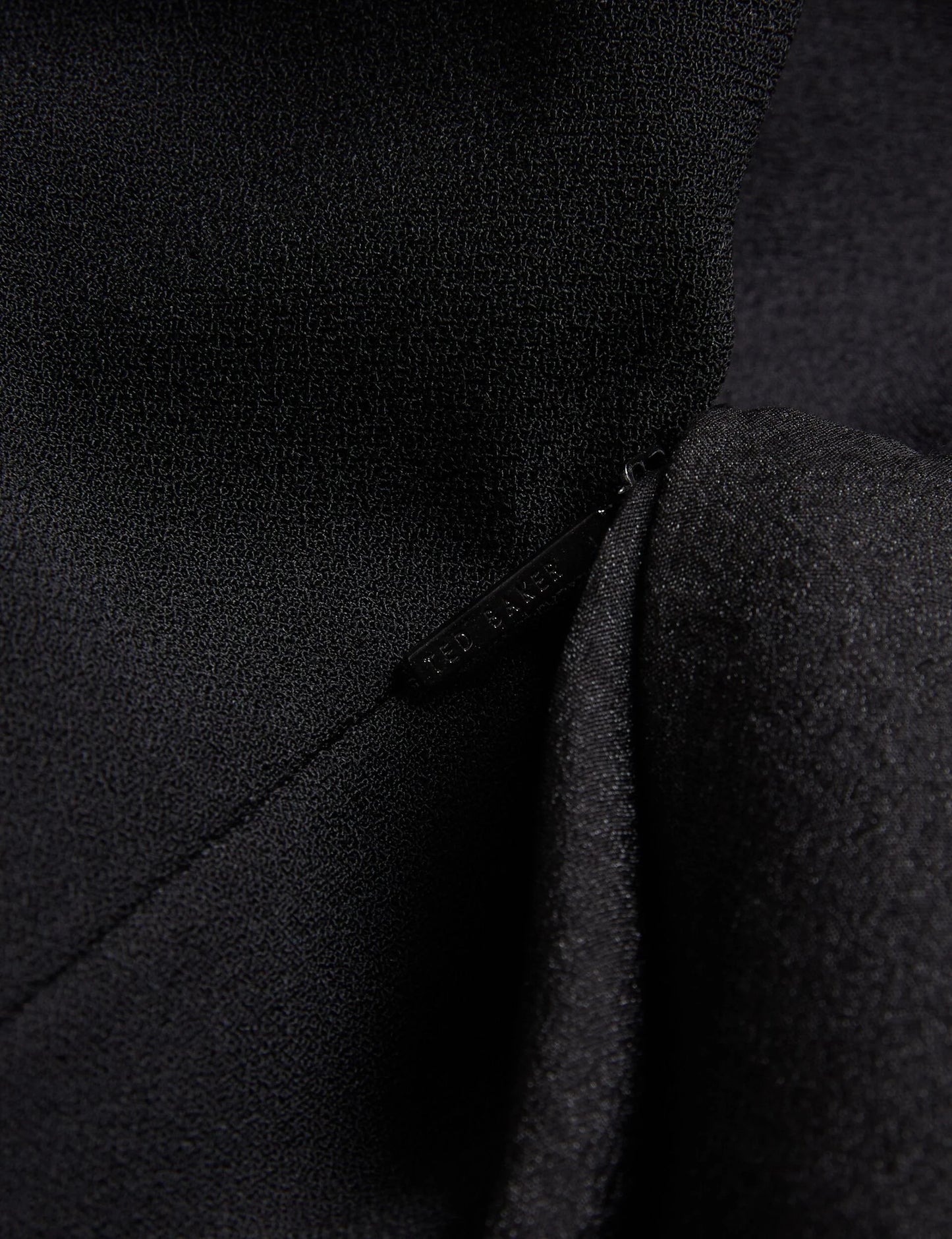ELQUI | BLACK