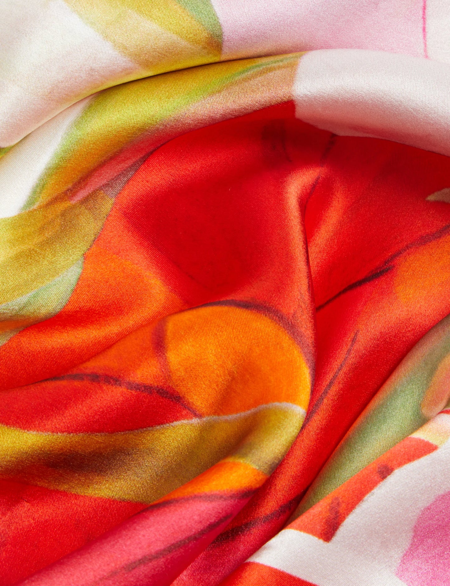 AMADIA | RED