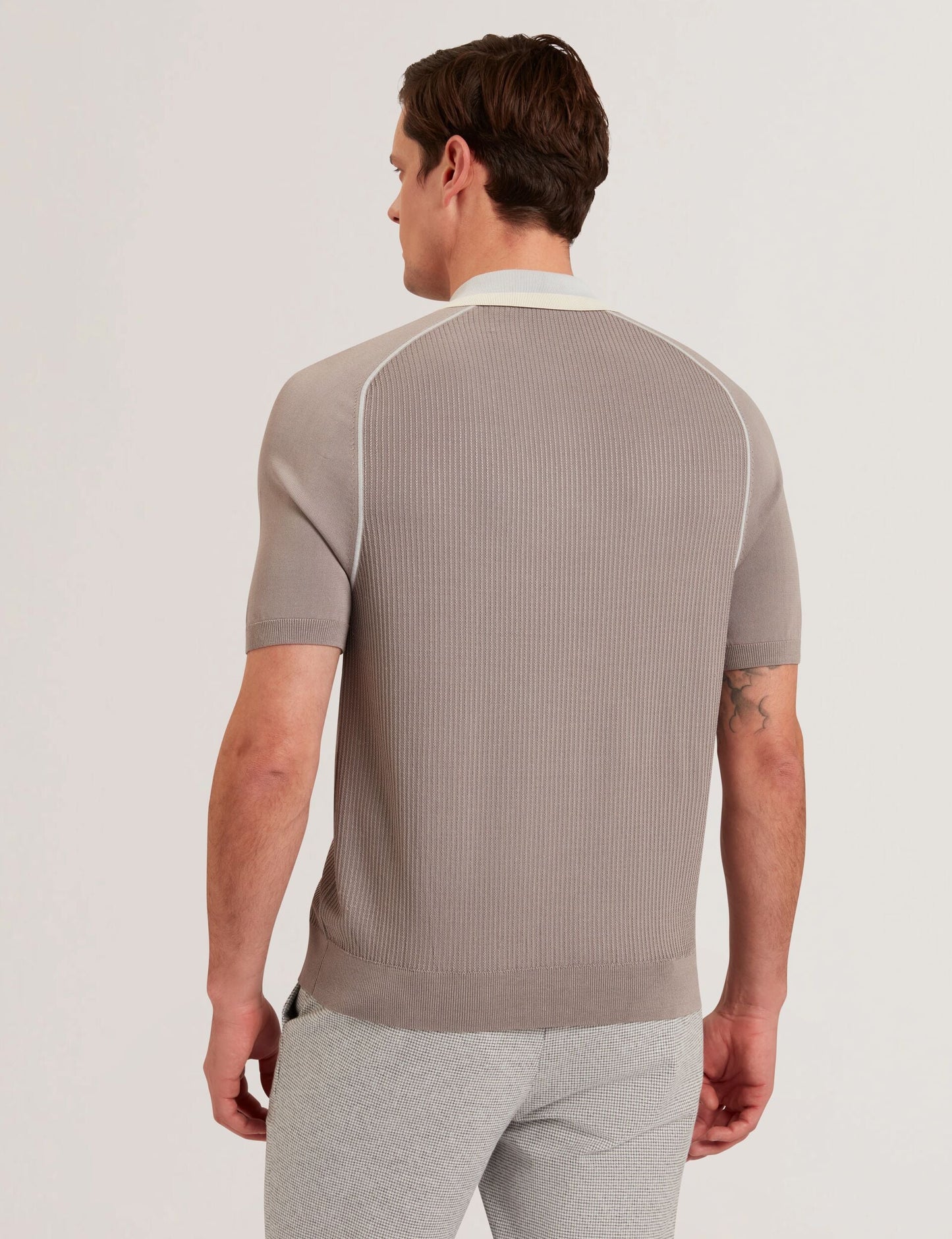 PAXTO | GREY
