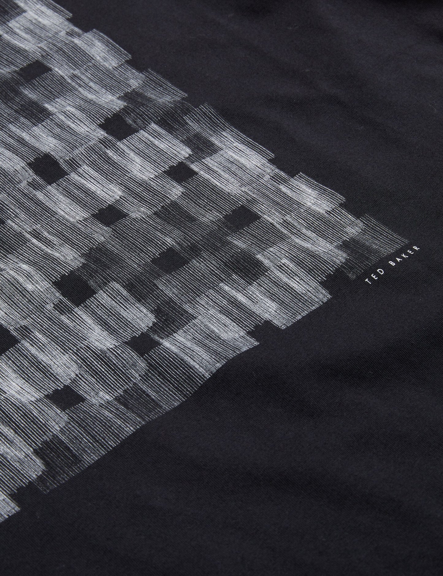 TESSMAN | BLACK