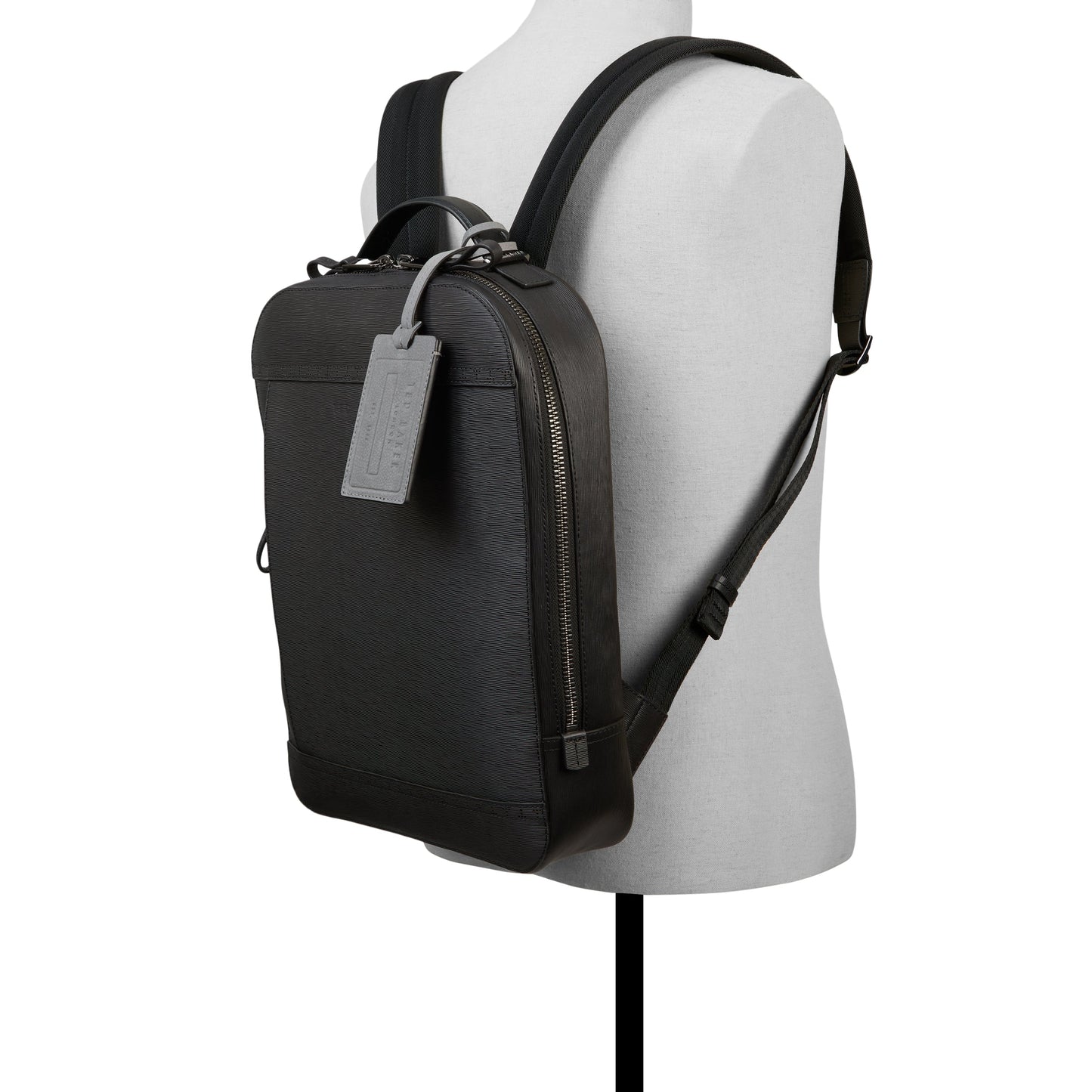 CARLISLE | BLACK