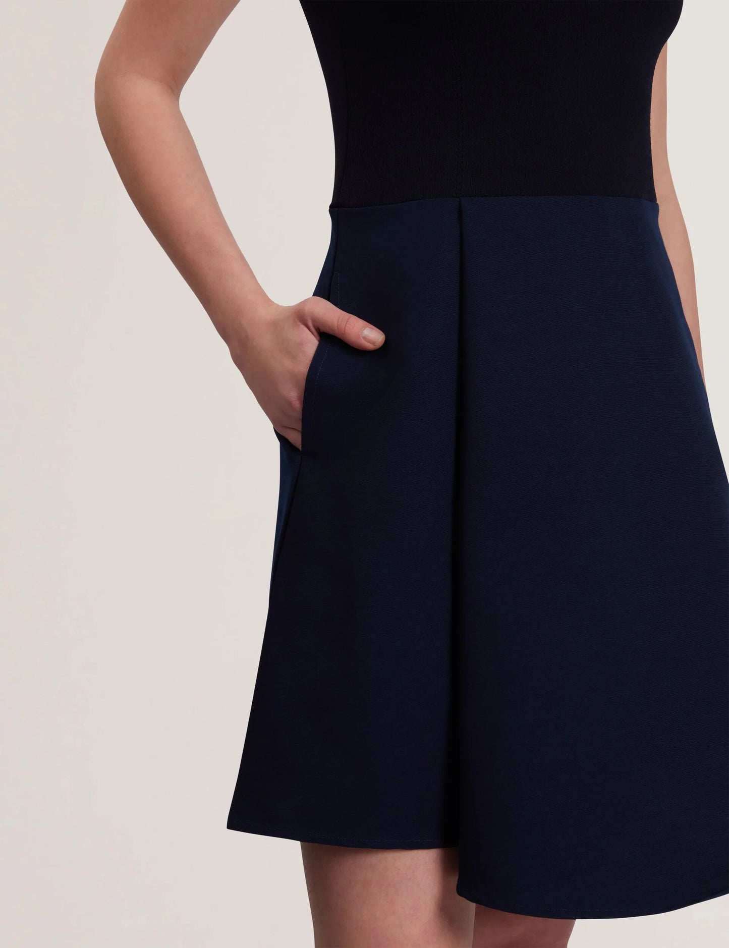 DANDIAA | NAVY