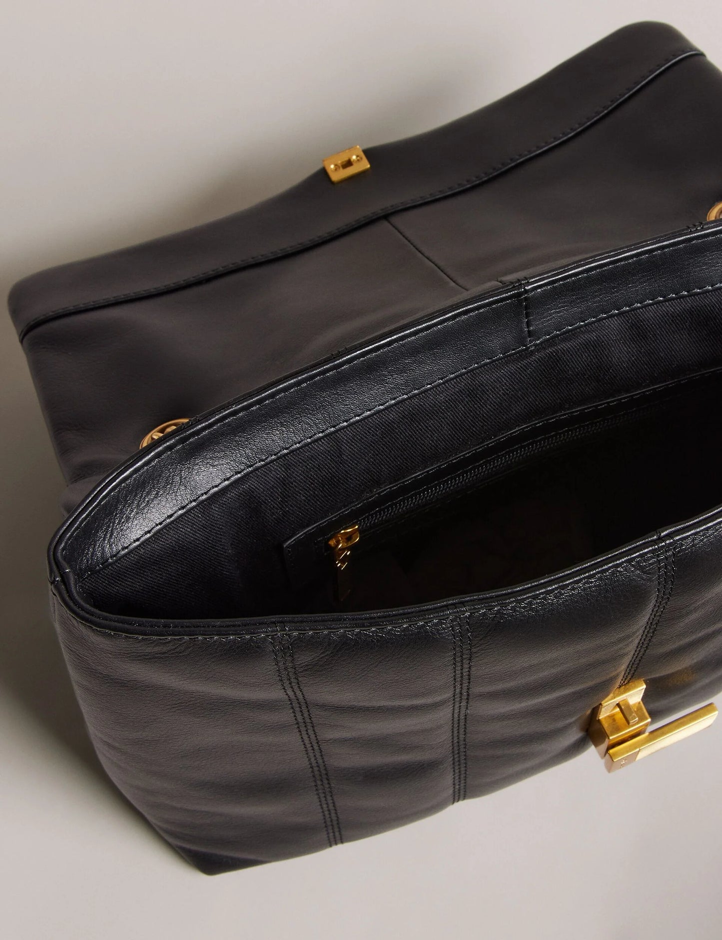 AYASIE | BLACK