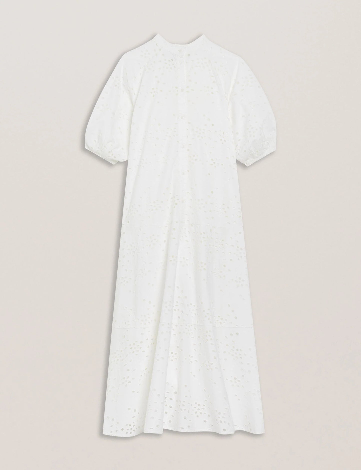 NIKAIA | WHITE
