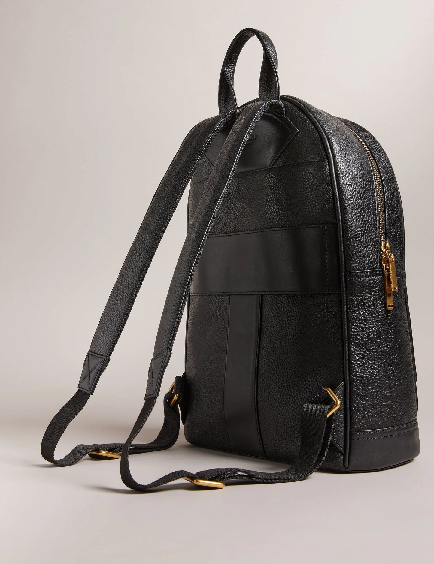 NISHAY | BLACK