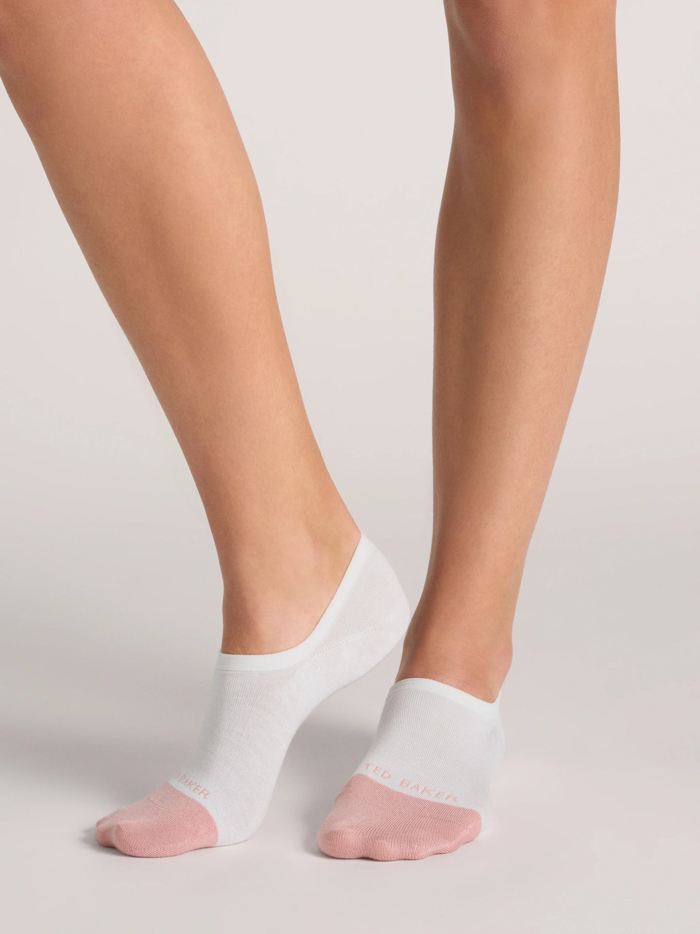 TRAINER LINER CONTRAST TOE | WHITE