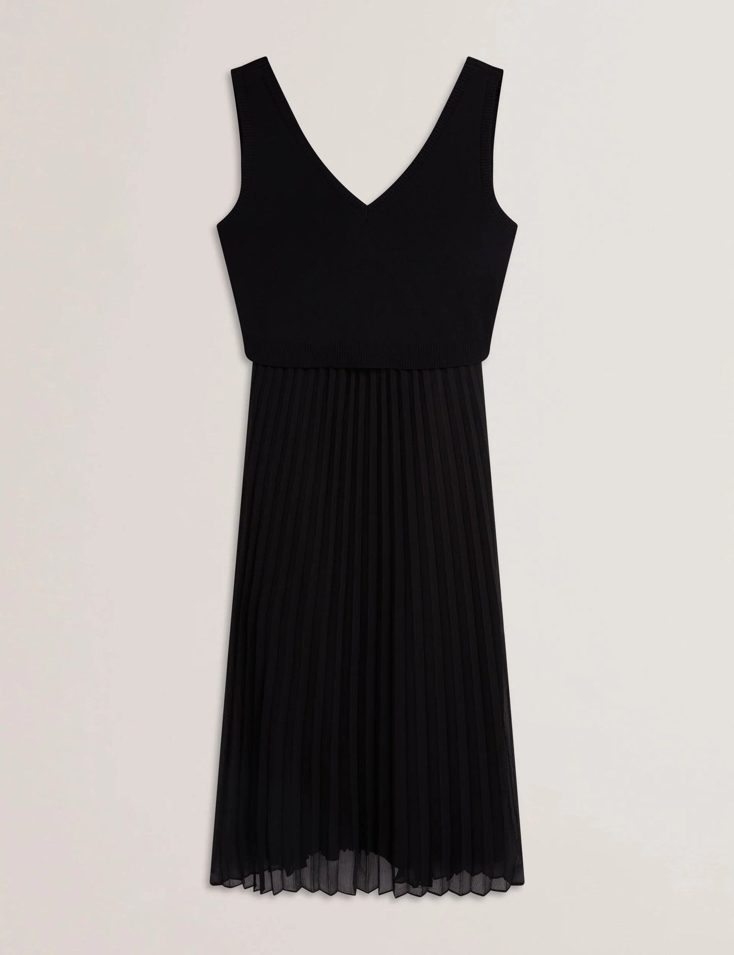 LARNAHH | BLACK