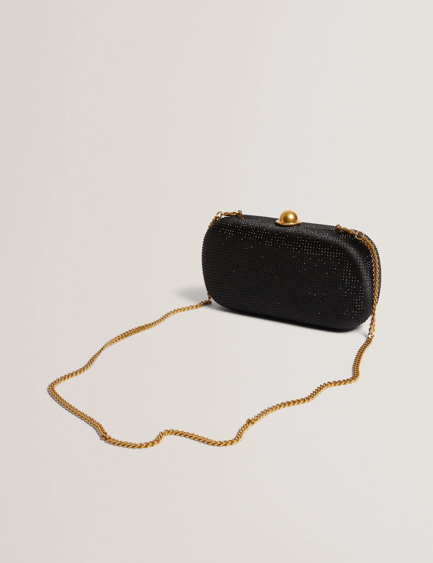CRYZELA | BLACK