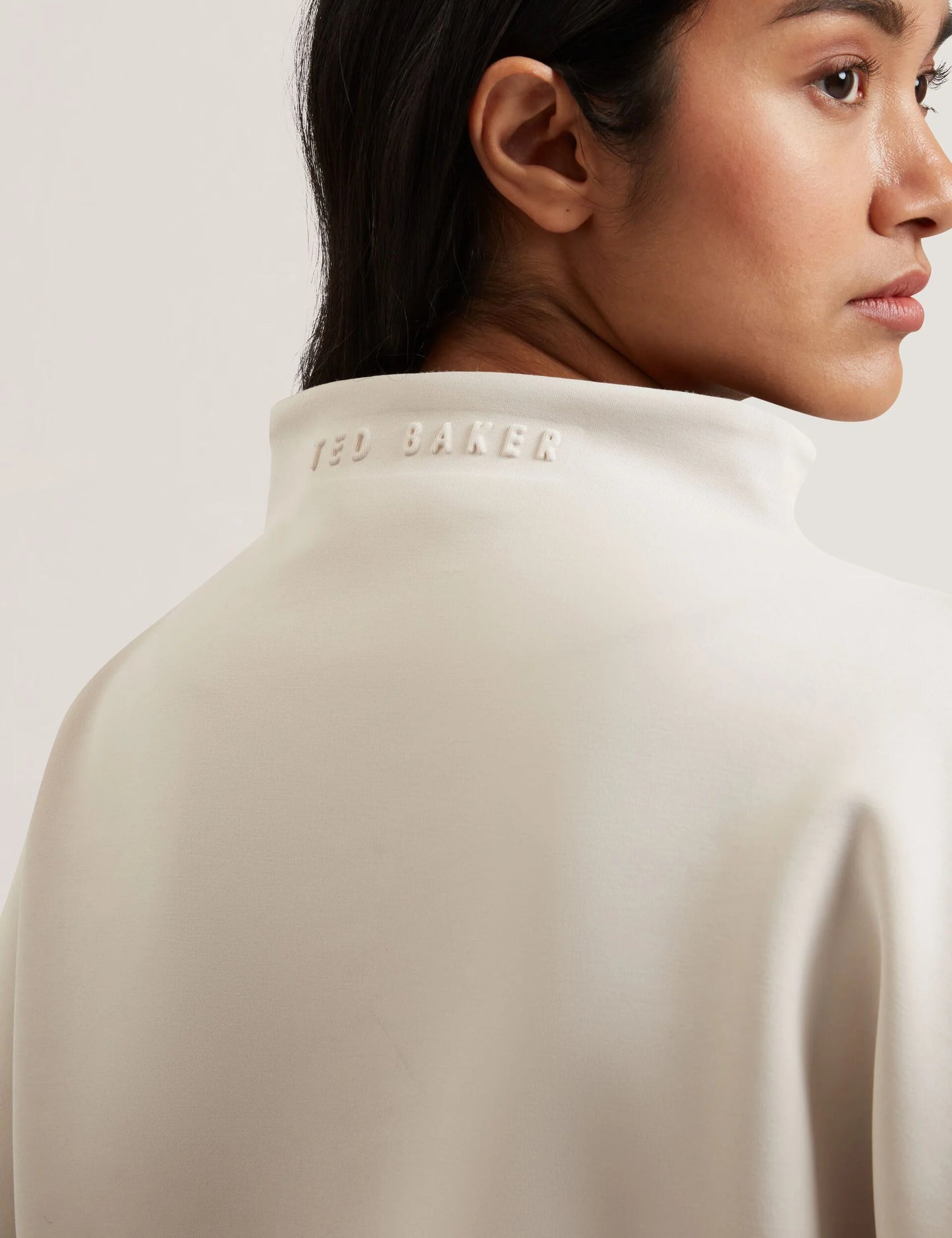 HALIYY | IVORY