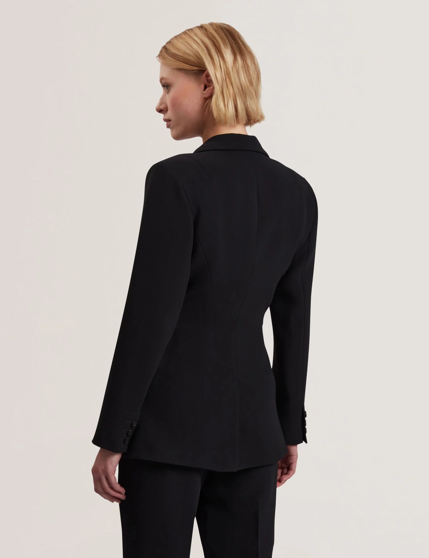 MANABL | BLACK