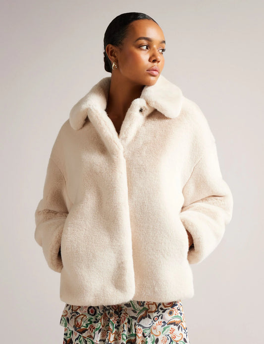LILIAM | IVORY
