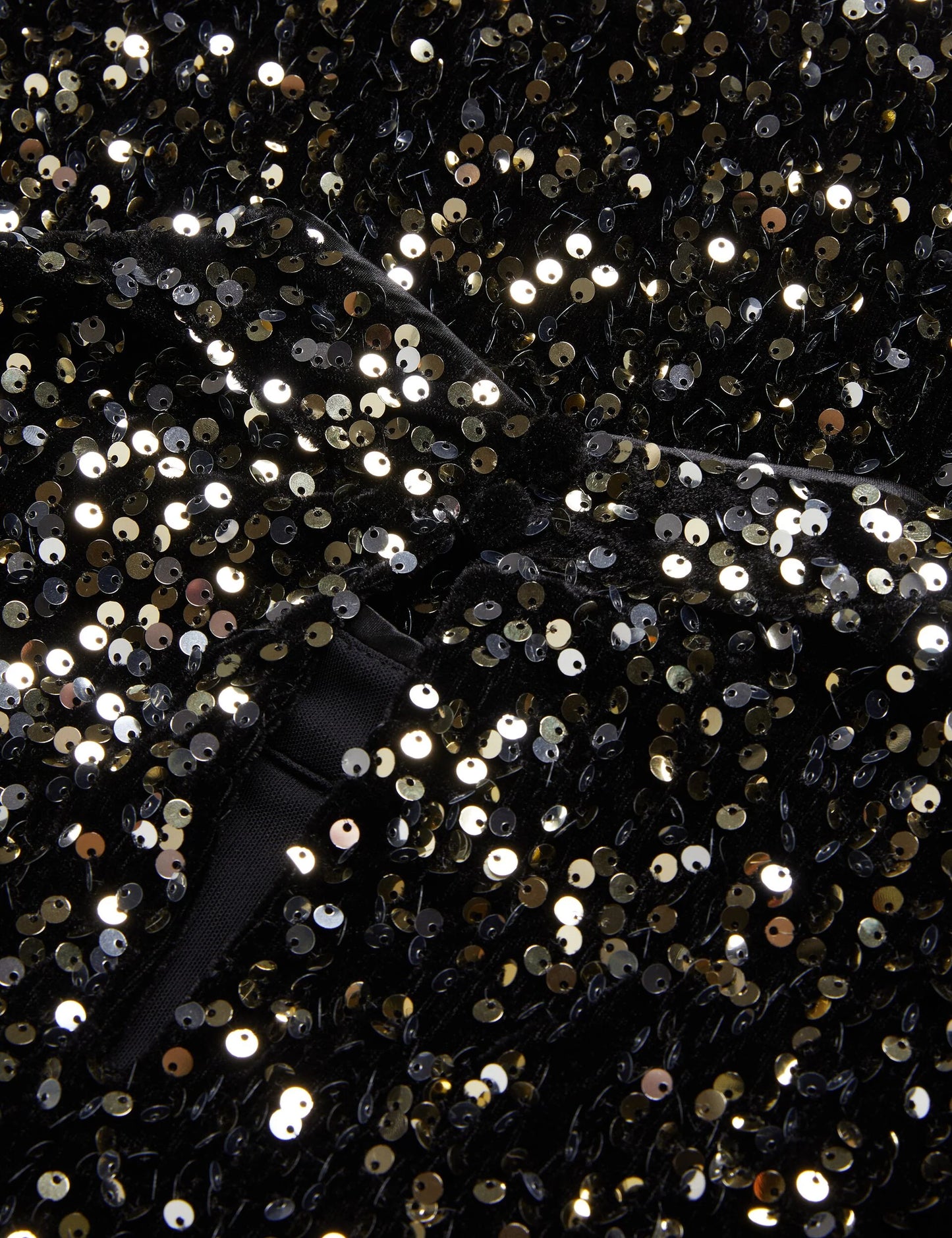 AUDRIYY | BLACK