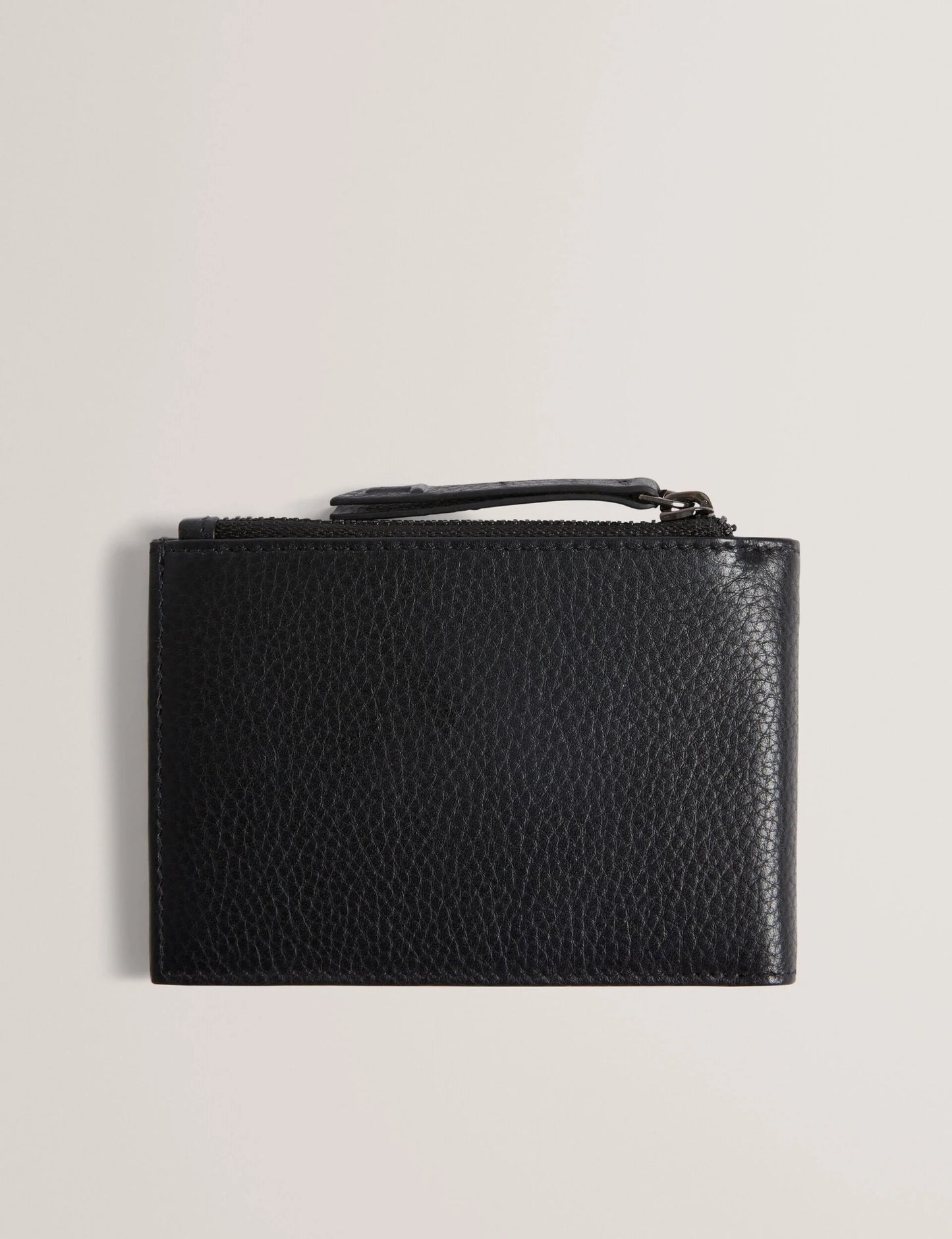 GRADY | BLACK