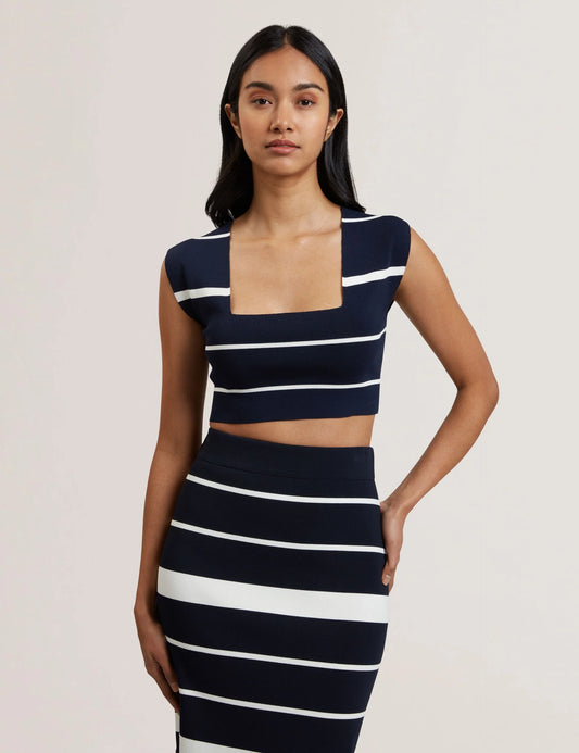 ELLLE | NAVY