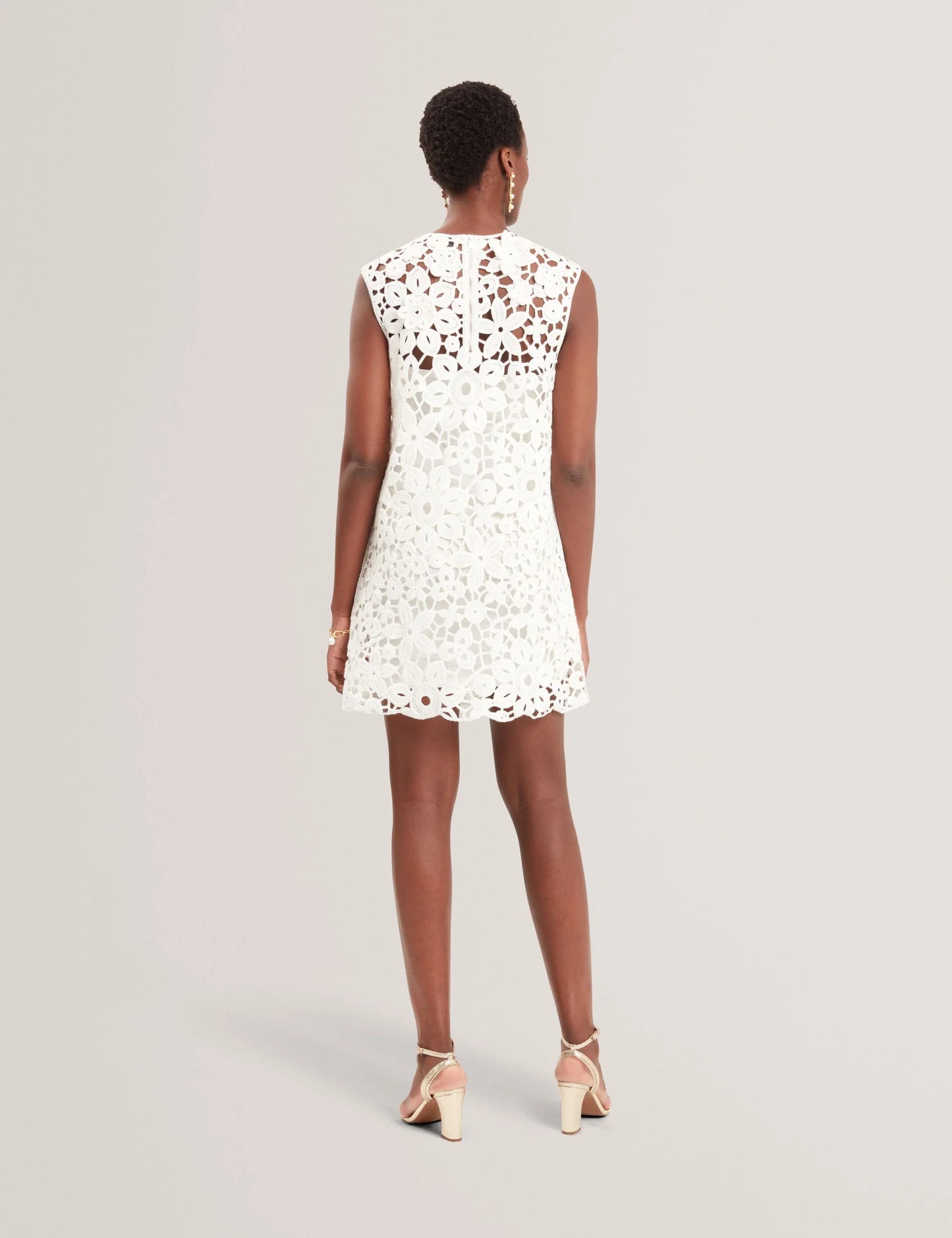 MIIKKA | WHITE