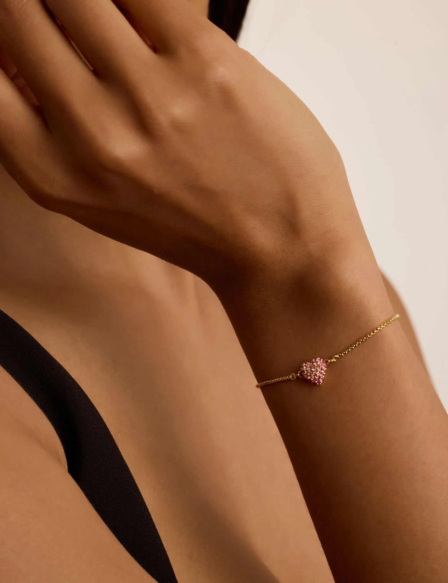 ADORIA | GOLD