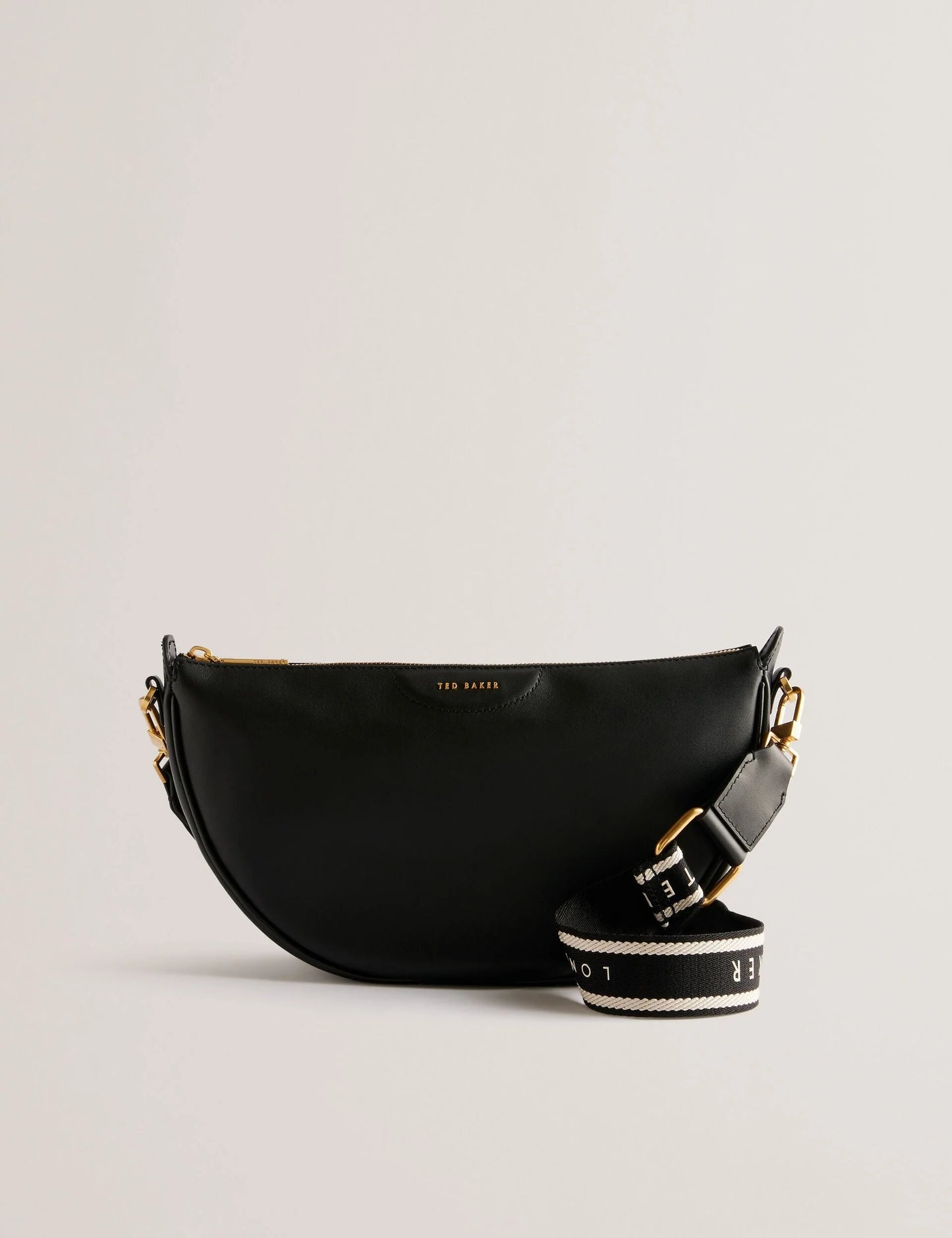 ESSINA | BLACK
