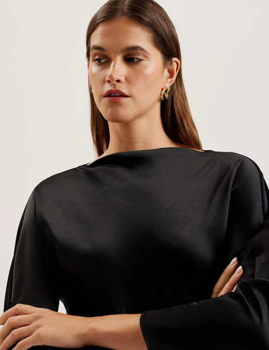 AVELLI | BLACK
